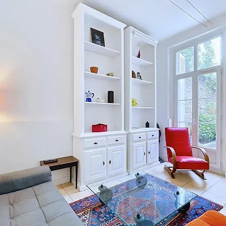 Charming Flat Near Sacre-coeur 아파트