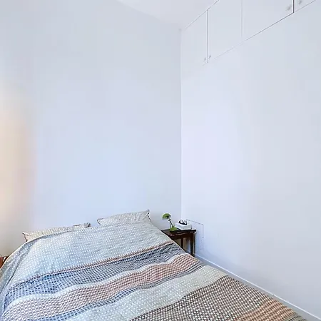 Appartement Charming Flat Near Sacre-coeur Parijs